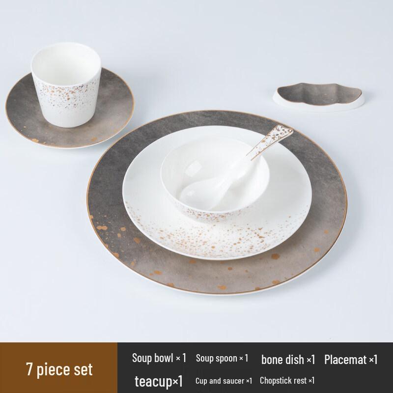 

Elegant Bone China Dinnerware Set