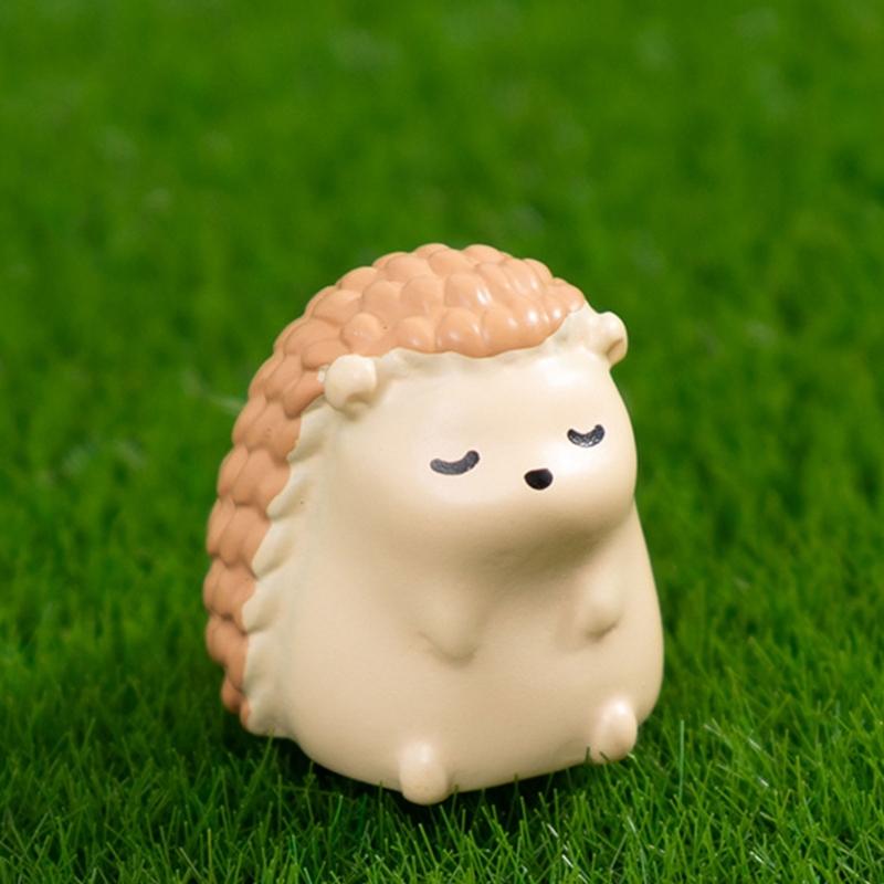Set of 7 Cartoon Hedgehog Miniature Sculptures Tabletop Ornaments for Garden Landscape Decoration Terrariums Art Gift