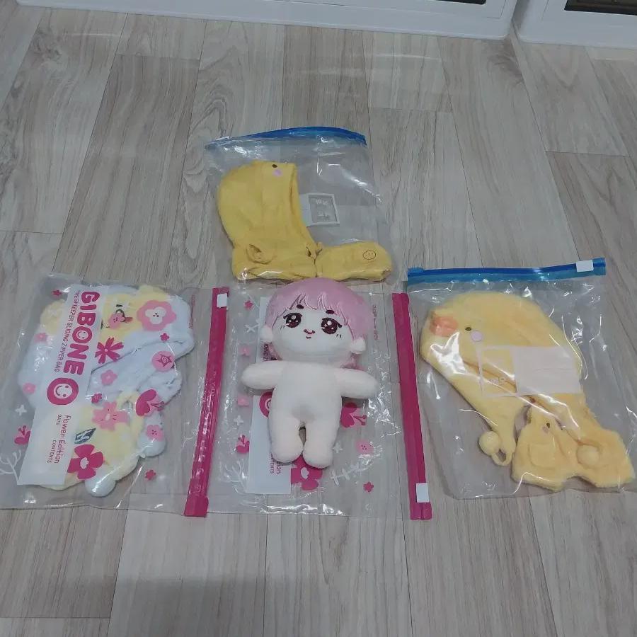 

Bts Jin Attribute 15 см кукла Little Pop Pet Jean