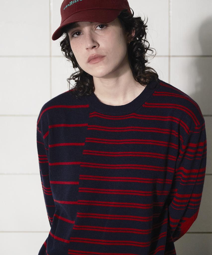 UNALLOYED Argyle Elbow Stripe Knit / Navy