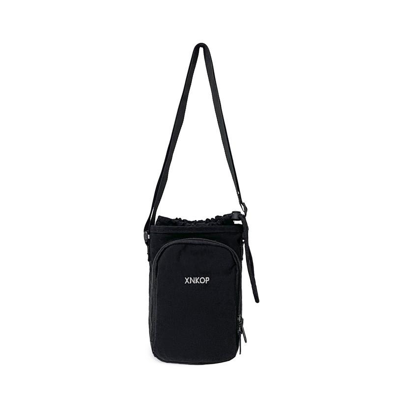 Niche messenger bag shoulder kettle bag water cup bag lightweight outdoor sports mobile phone bag going out portable small satchel tide