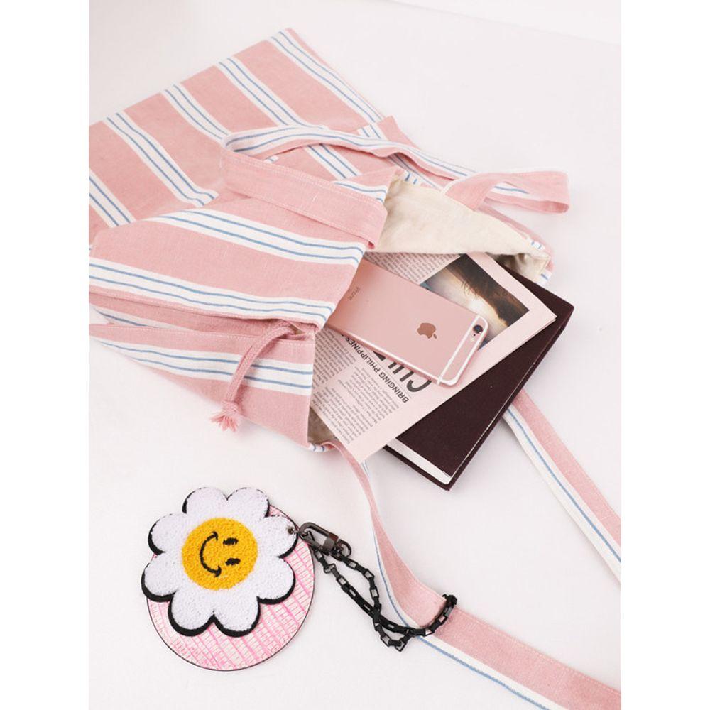THEHEE Smile Bag Charm Accessory