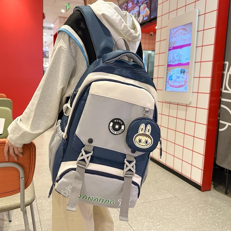 New Schoolbag High School Students' Large Capacity  Light and Simple College Students' Backpacks  Leisure Travel and Contrasting Shoulder Bags.