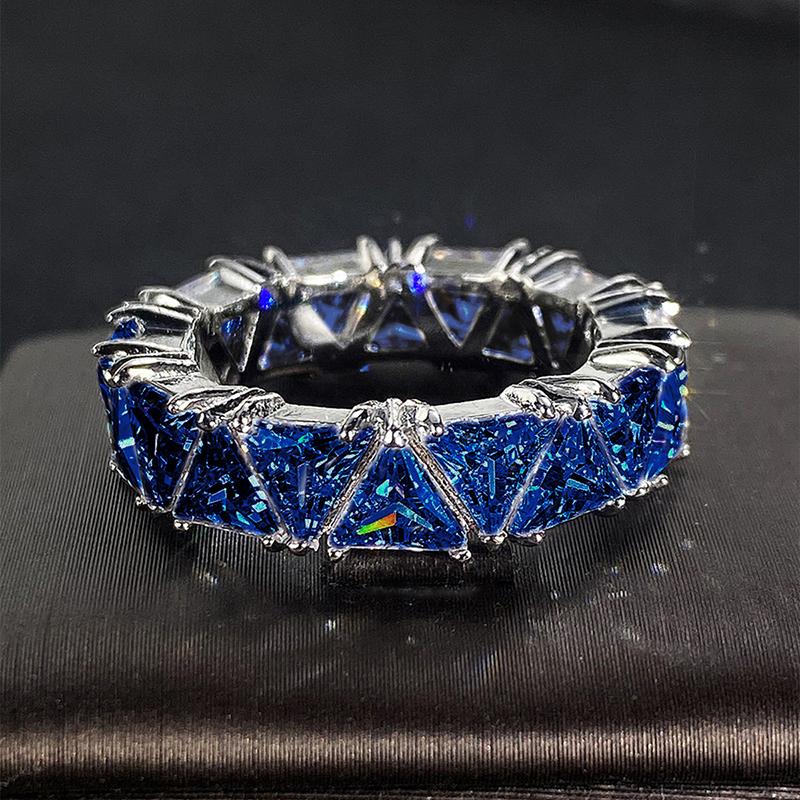 Huitan Triangular CZ Promise Rings for Women Luxury Trendy Wedding Bands Accessories Engagement Party Hot Fashion Female