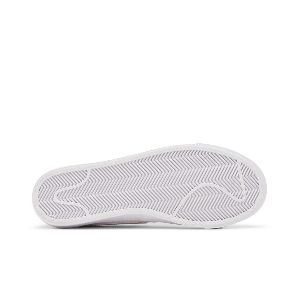 Nike Womens Blazer Low '77 'White Pale Coral' (women's sizes) White / Pale Coral / Black / Rattan Skate Shoes DC4769 106