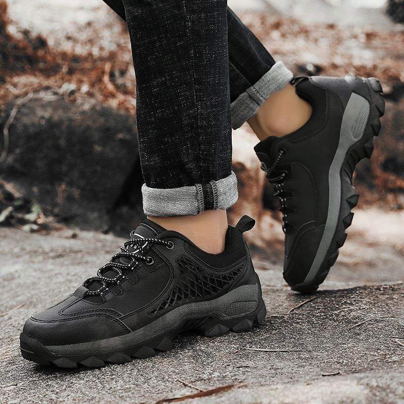 Autumn and winter outdoor hiking shoes non-slip, dirt-resistant and wear-resistant ultra-thick deodorant special forces liberation shoes dad shoes