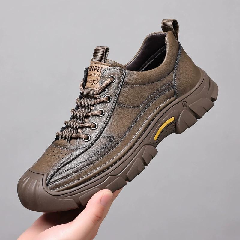Nieuw Binnen Heren Boardschoenen Alle Seizoenen Antislip Slijtvast Outdoor Off-road Wandelschoenen Luxe Klassieke Retro Heren Sneakers