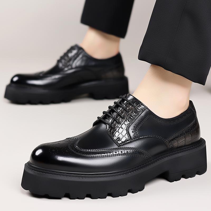 Fashion Lace-Up Outdoor Male Shoes 2025 New Mens Brogue Casual Shoes Leather Men Business Shoes Fashion Thick Bottom Man Oxford Footwear