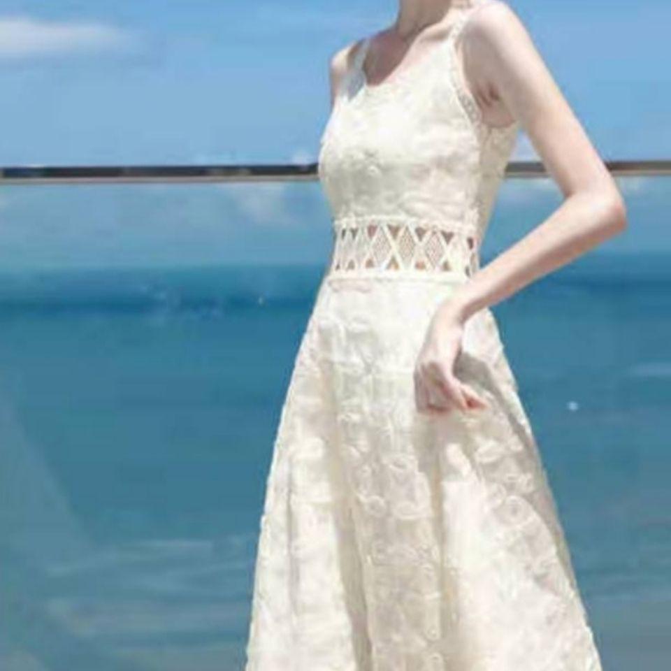 2026 Petite French Waist-Cinched Slimming Camisole Dress - Women's Summer Sweet Dress