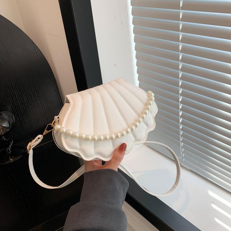 Shell Shaped Crossbody Bag Fashion Mini Shoulder Bag Womens Faux Pearl Chain Handbag ARI