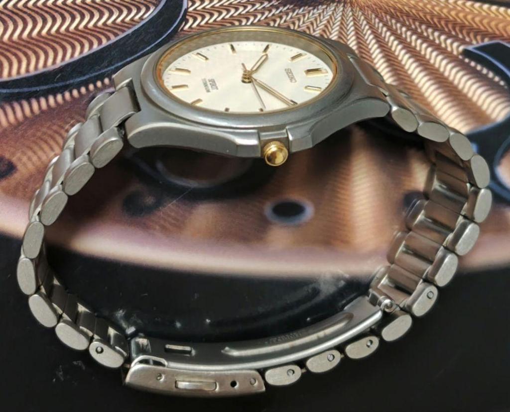 [USED] Seiko SPIRIT Titanium Model Number 7N01-7100 Working