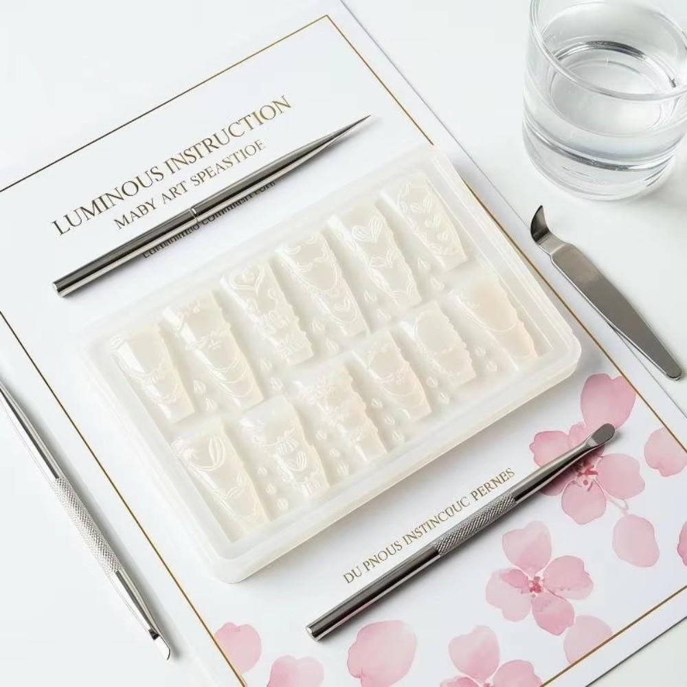 Stereoscopic Design Silicone Nail Mold Nonstick Surface 3D Nail Decoration Mold  Home Manicure