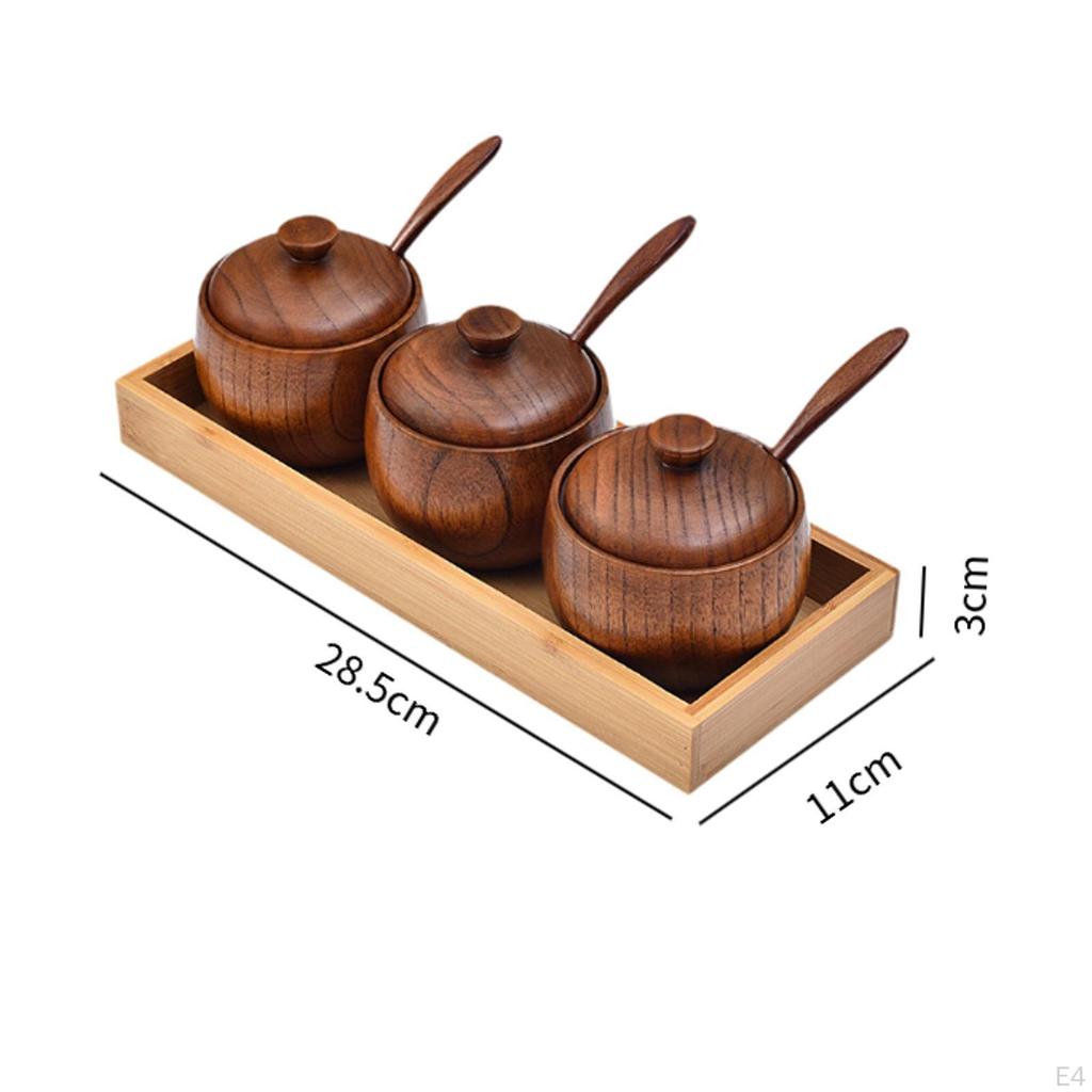 Set Classico di Barattoli per Spezie in Legno per un Elegante Stoccaggio in Cucina