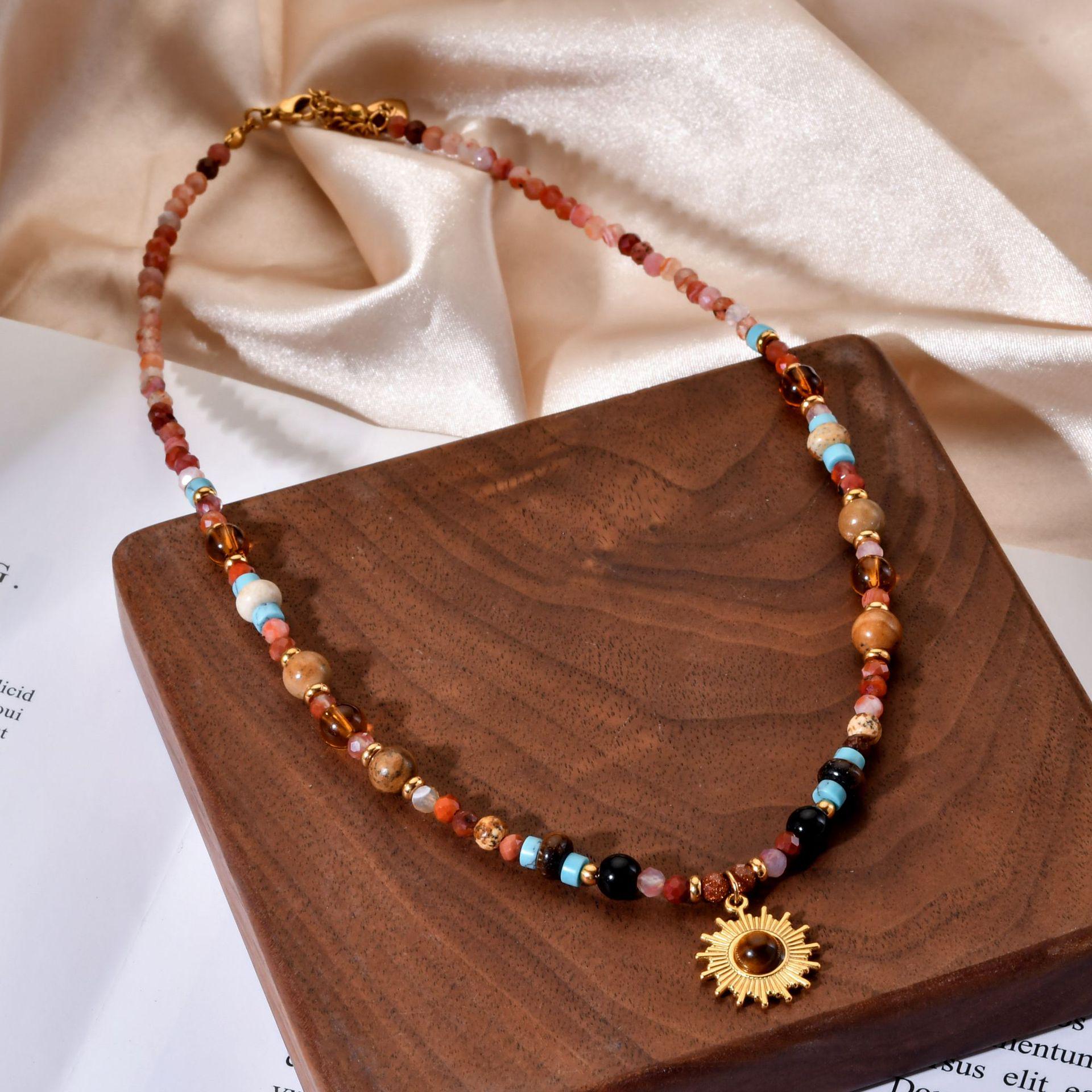 Women s Retro Stainless Steel Pendant Necklace: Versatile, Luxurious Design with Natural Stone Beaded Clavicle Chain