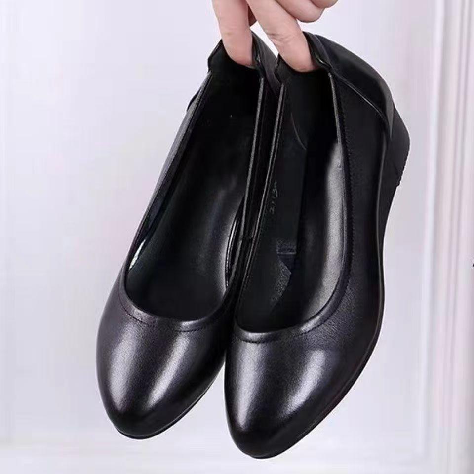 Live Soft Leather Soft Sole Mother Shoes Flat Bottom Wear Resistant Waterproof Bow Work Shoes Micro Business Group Buying