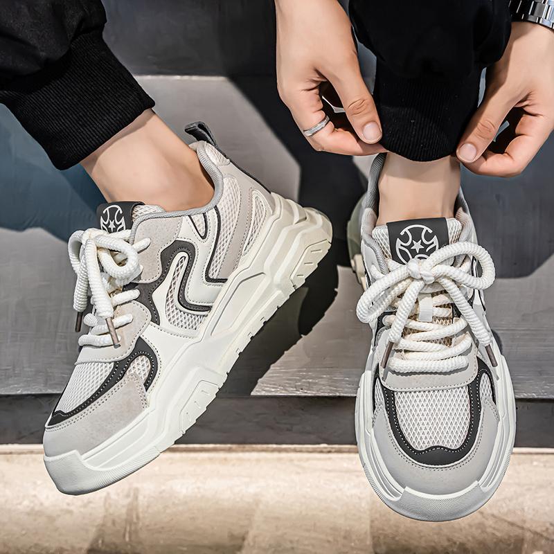 Men 's Casual Four Seasons Fashion Skateboarding Students Comfortable Sneakers Boys Trending Soft Sole Breathable Shoes