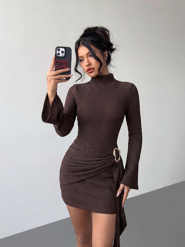 2026 Autumn Slim Fit Knit Dress with Metal Buckle and Ribbon