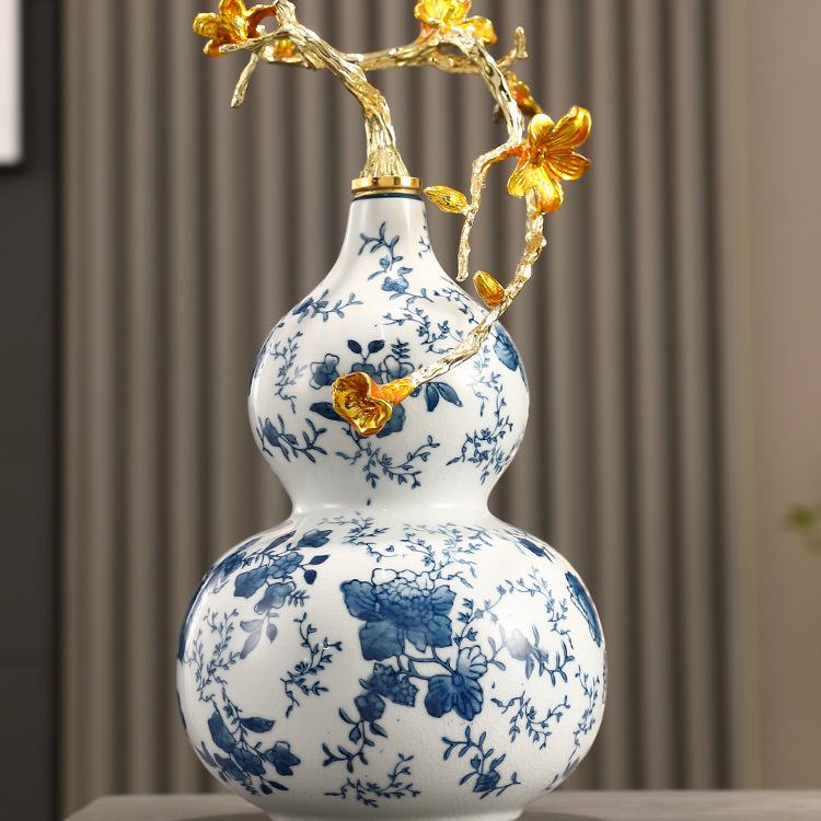 Cloisonné Gourd Ornament: Chinese Ceramic Handicraft for Living Room or Wine Cabinet Decor