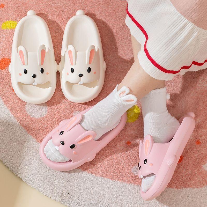 Fashion Sandals Junior Cartoon Shoes for Women 2024 Animal Summer Anime House Woman Slippers Cloud Home Slides Indoor Easy Wears Shoe 39