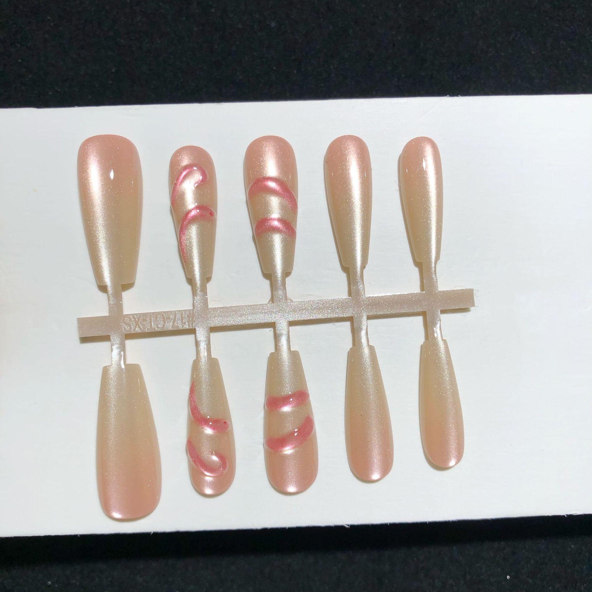 

Pink Snake 3D Gradient Cat Eye Nails - Year of the Snake, Gentle & Cute, Long, Wearable, 30 Pieces