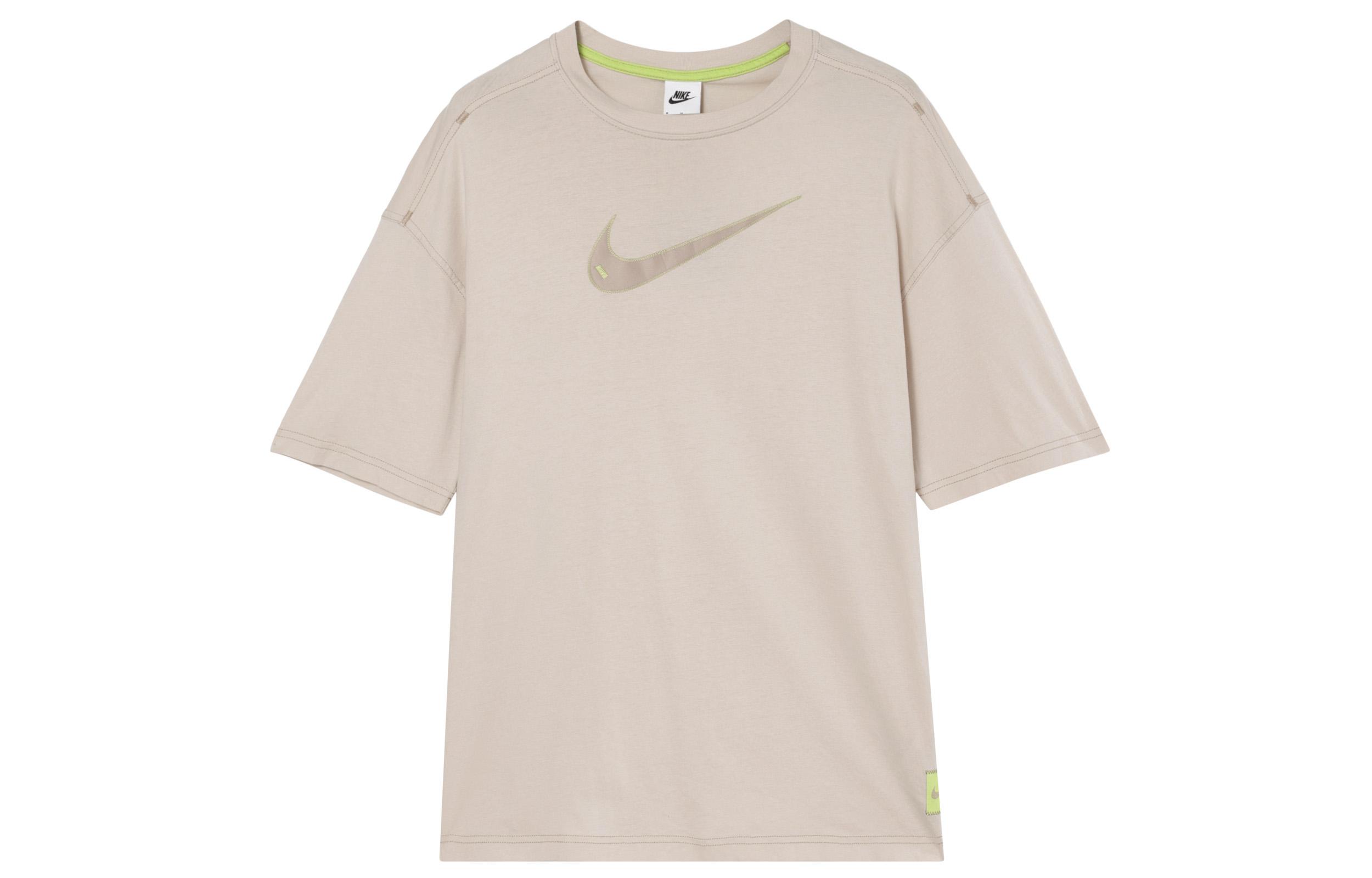 Nike Women ss Sportswear Swoosh Retro Sporty Crewneck T-Shirt White DM6212-126 M