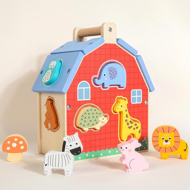 Wooden Animal Matching House: Educational Toy for Children s Early Learning and Cognitive Development.