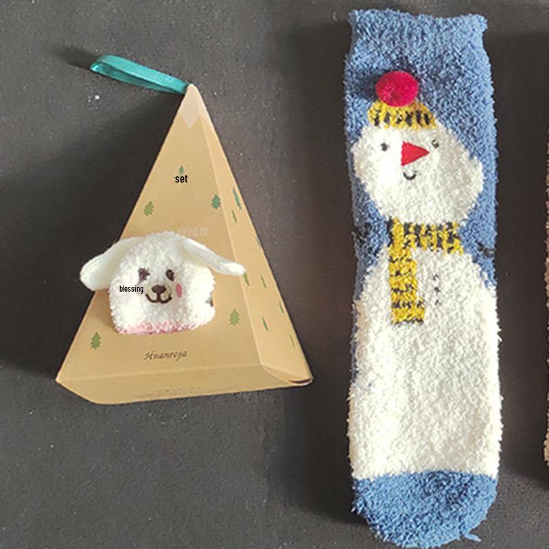 Șosete de Crăciun 3D din Fleece Coral de Desene Animate pentru Adulți și Copii, Jumătate-Catifea cu Design cu Bilă Acrilică