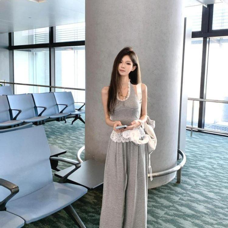 

Korean Style Casual Summer Grey Striped V-Neck Halter Top & Wide-Leg Pants Set for Women S (Recommended for 35-45 kg)