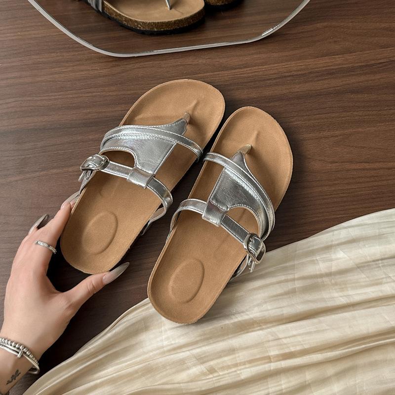 

2025 new flat sandals women s summer wear casual retro cover toe flat heel fashion sandals 40 серебряный
