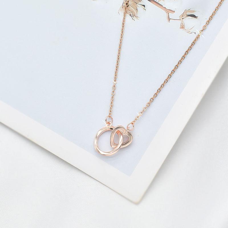 Mobius Love Double Ring Necklace Versatile Non-Fading Titanium Steel Collarbone Chain