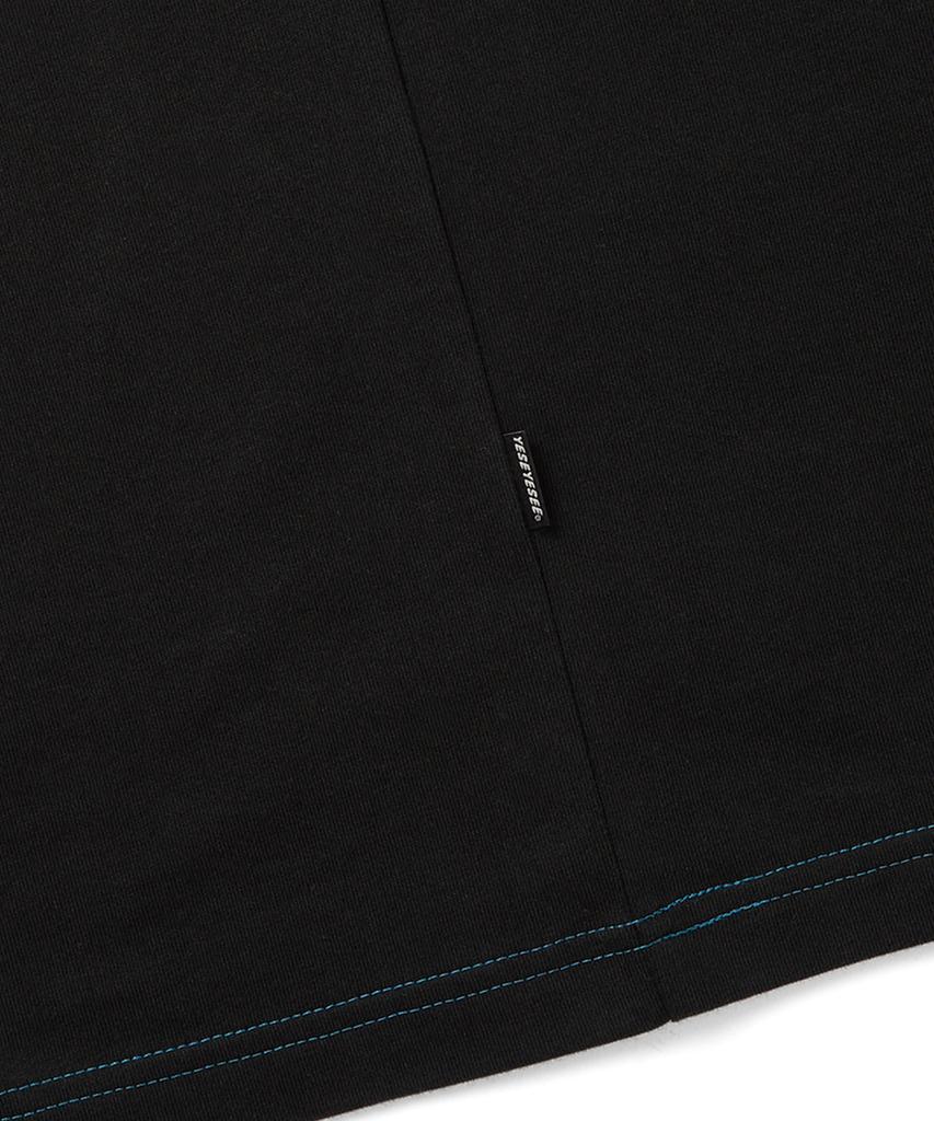 YESEYESEE Contrast Stitch Chain Logo Tee Black