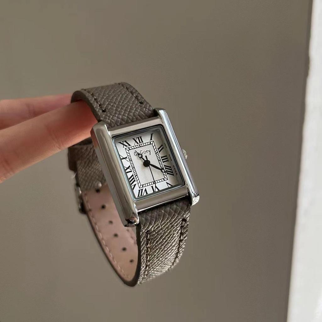 Retro Square Leather Strap Women's Fashion Quartz Watch