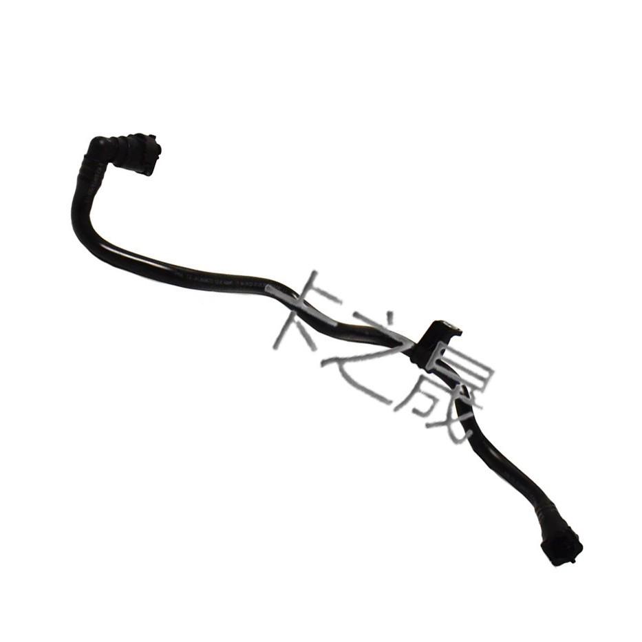 Compatible with Volvo Engine Oil Cooling Pipe: Models 32382362, 31319821, 31368673.