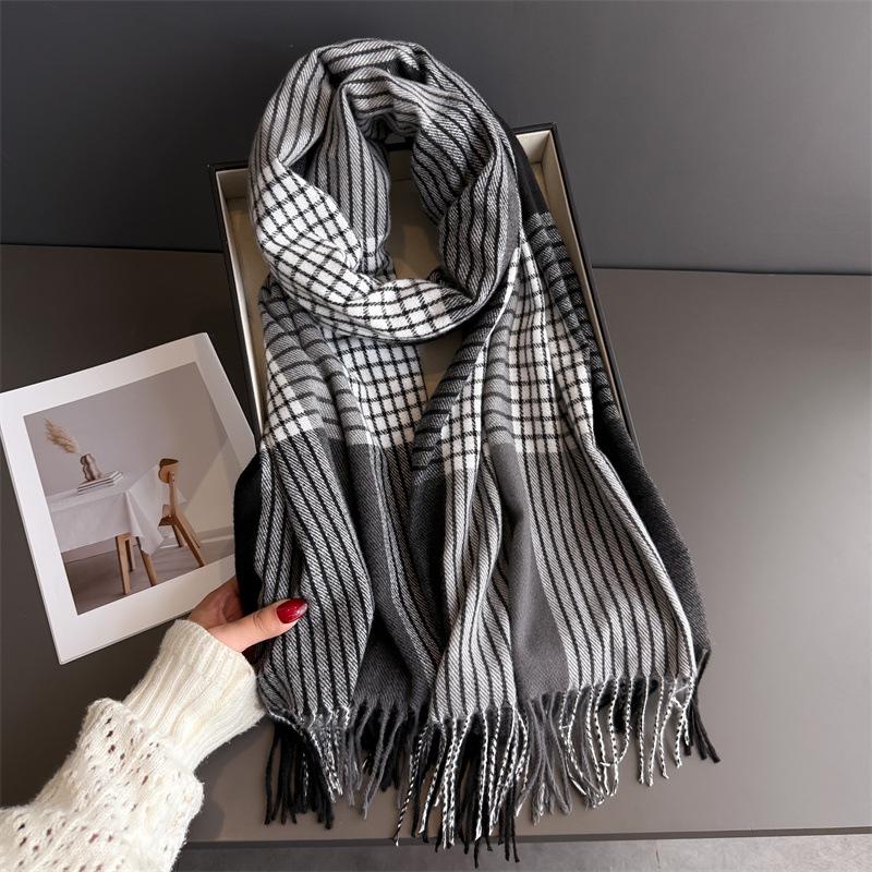 

Scarf Men Women Winter Classic Plaid Thicken Student Shawl Wrap Neck Thicken Keep Warm Female Foulard Bandana Thick Scarves 200cmX68cm