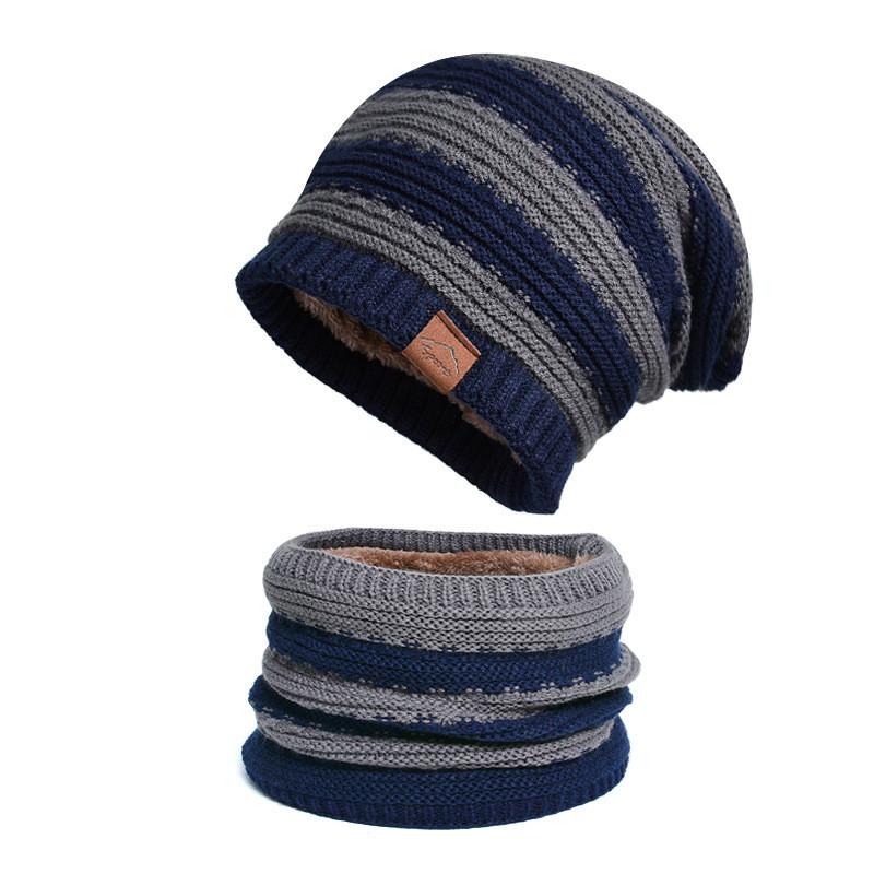 

Geometric Knitted Hat And Neck Warmer Set For Winter Warmth And Style темно-синього кольору