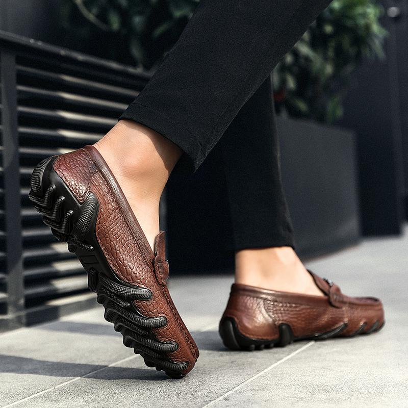 Fashion Genuine Leather Men Casual Shoes Crocodile Pattern Mens All-match Loafers Mens Slip on Office Shoes Antiskid Men Dress Footwear