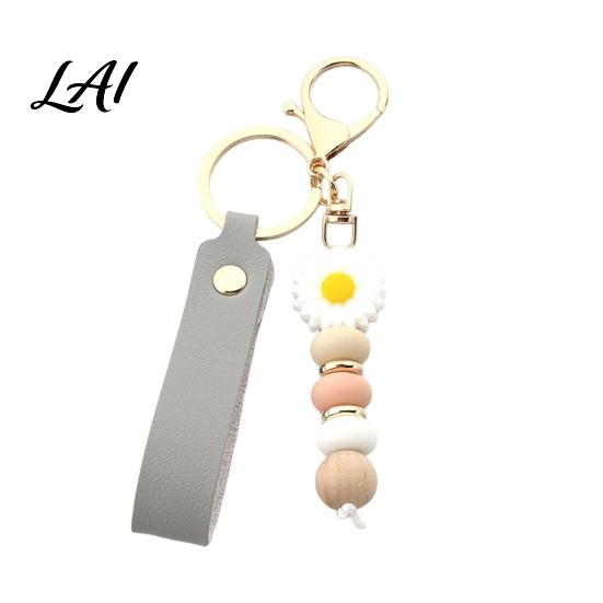 Decorative Handbag Charm Silicone Flower Keychain with Faux Leather Wristlet Car Key Ring Pendant Pendant Backpack Wood Beads Women