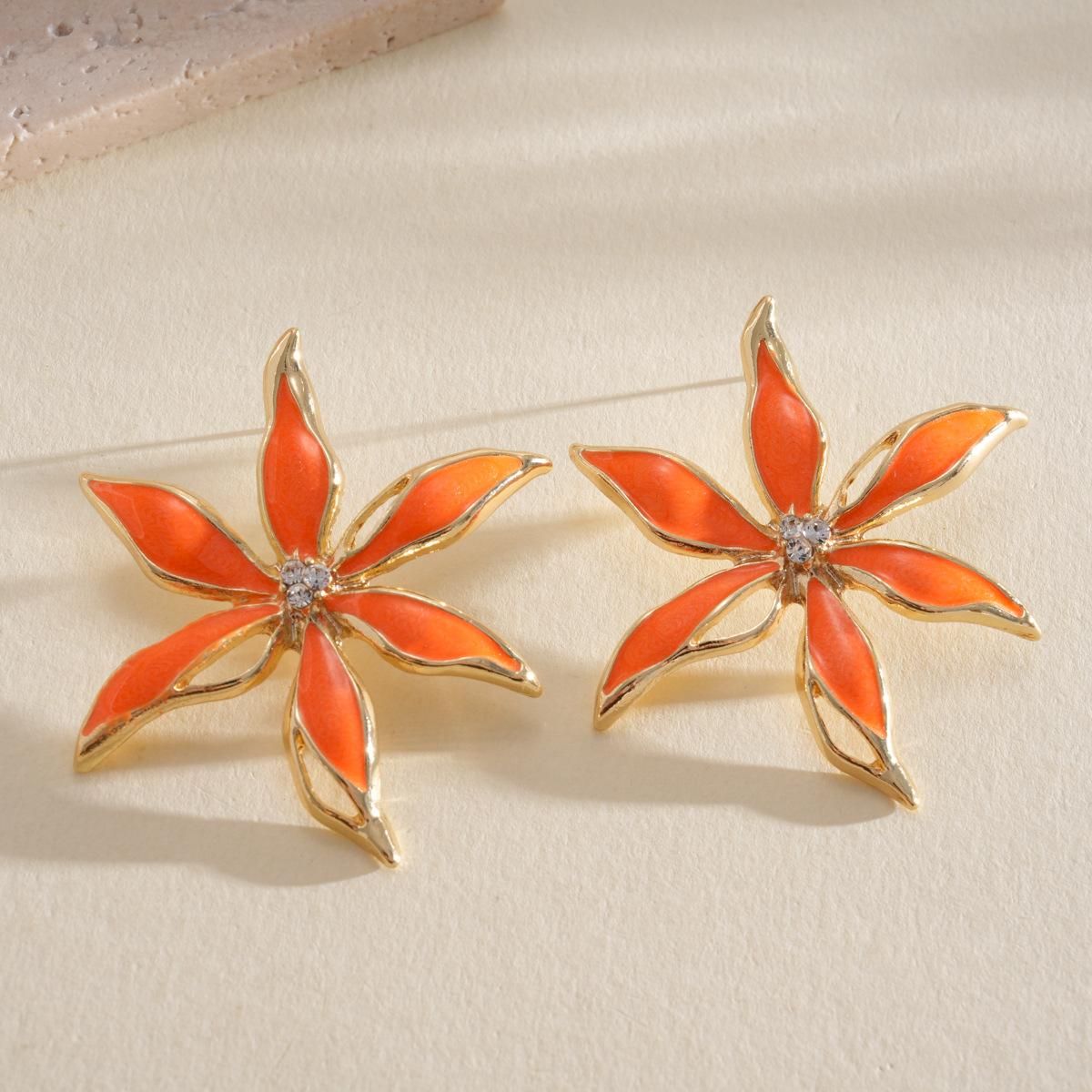 

DIGADAGU Alloy Flower Plant Stud Earrings New Simple Elegant Earrings Women Daily Zircon Accessories помаранчевий
