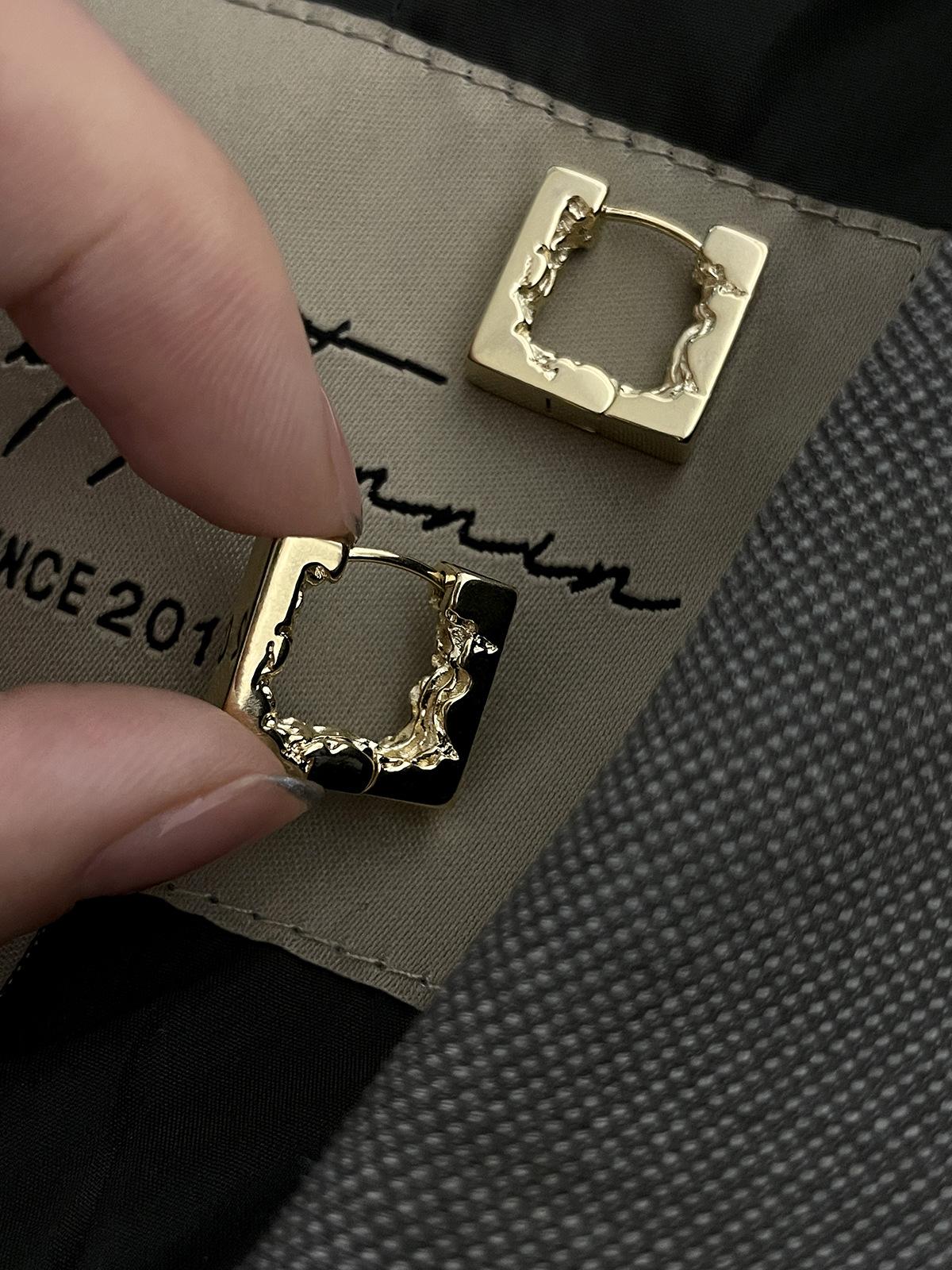 

Серьги-гвоздики из серебра 925 пробы с квадратной пряжкой, простые, индивидуальные, универсальные, премиум-дизайн Sense Lava, новые серьги 925 silver needles