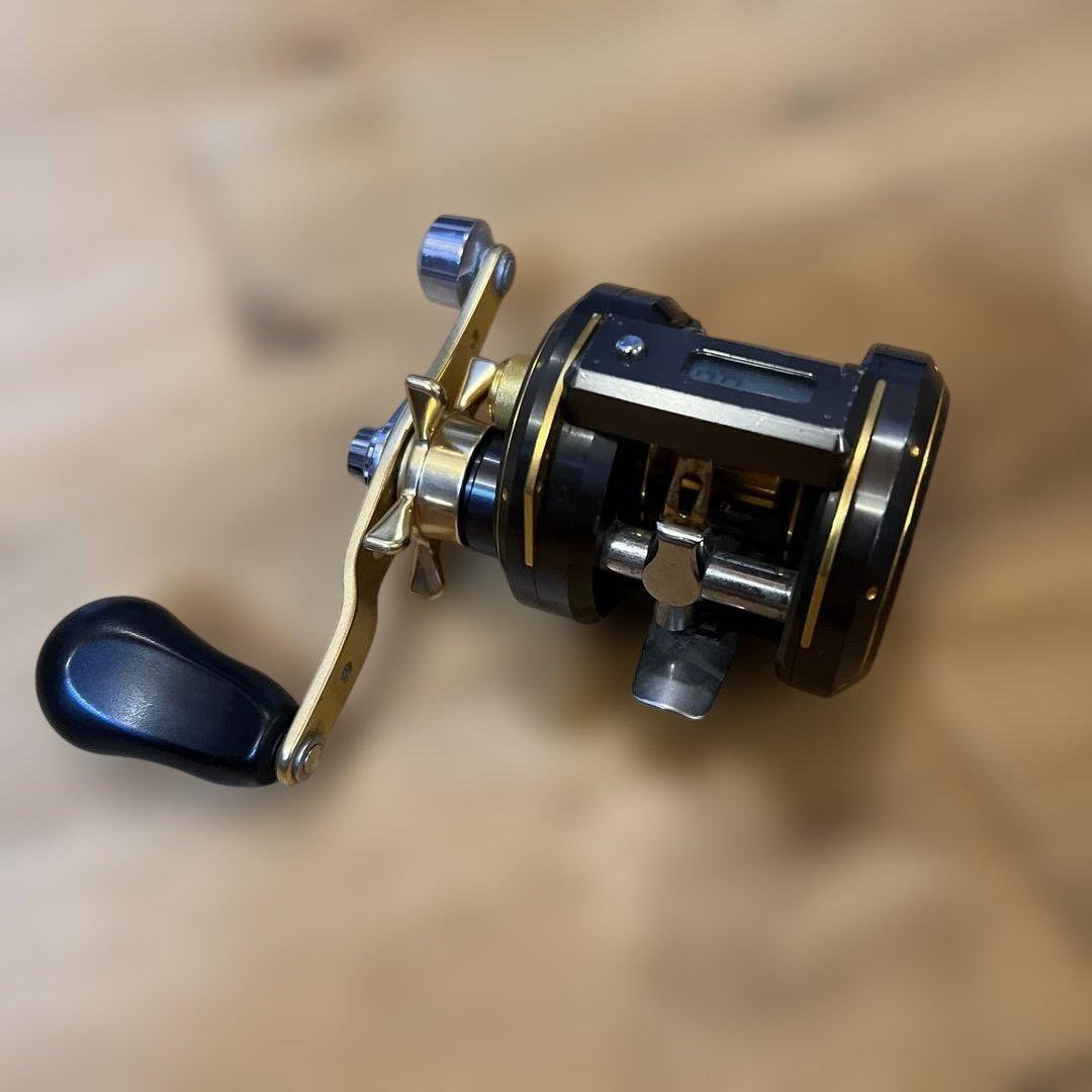 Used [Used] Daiwa Millionaire ICV 100R