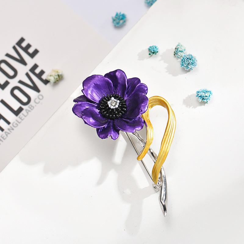 Fashion Floral Brooch Pin Alloy Animal Design For Women Office Wear