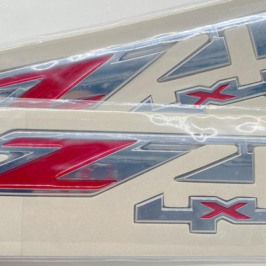2X  For Silverado Sierra 3D Z71 4x4 Emblems Fender Door Side Badges Chrome Red