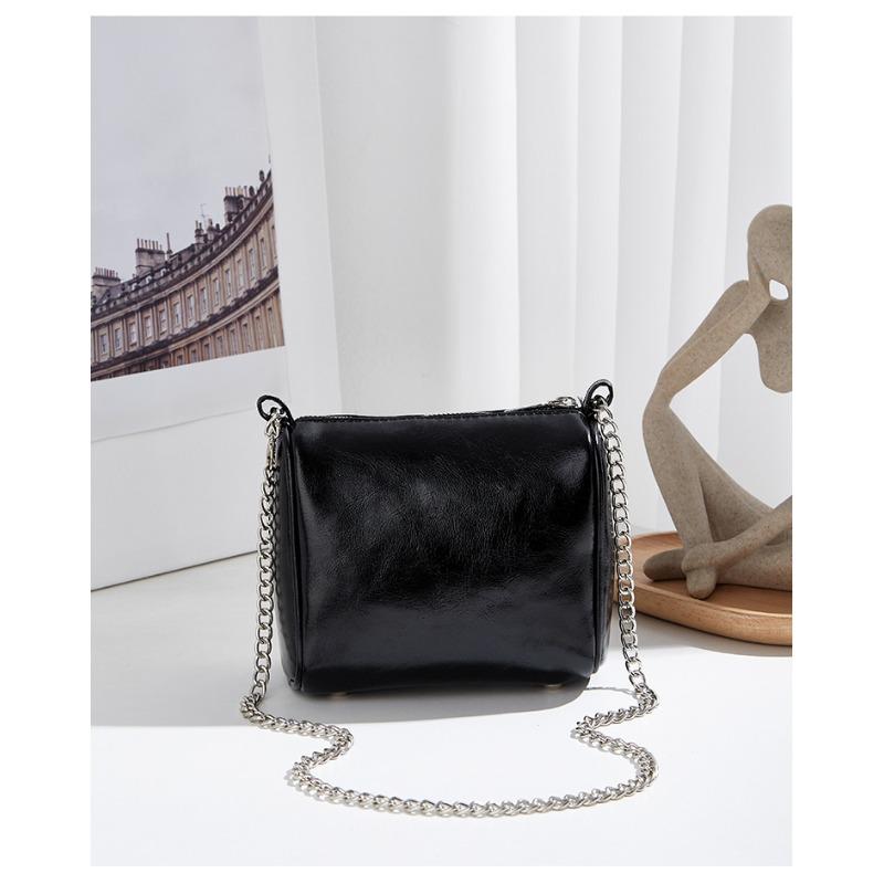 Fashionable Trendy and Elegant Small Square Bag - Boston Single-shoulder Chain Crossbody Bag