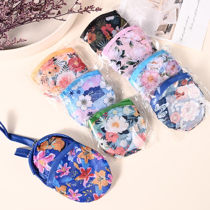 Round Folding Fan Easy to Pack Portable Cooling Solution for Summer Getaways