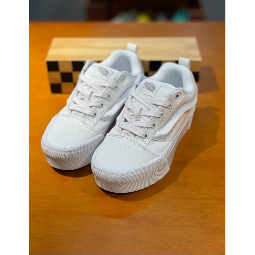 

Vans Unisex Sneaker Knu Stack New Stack True White Vn000cp6w00 white/220