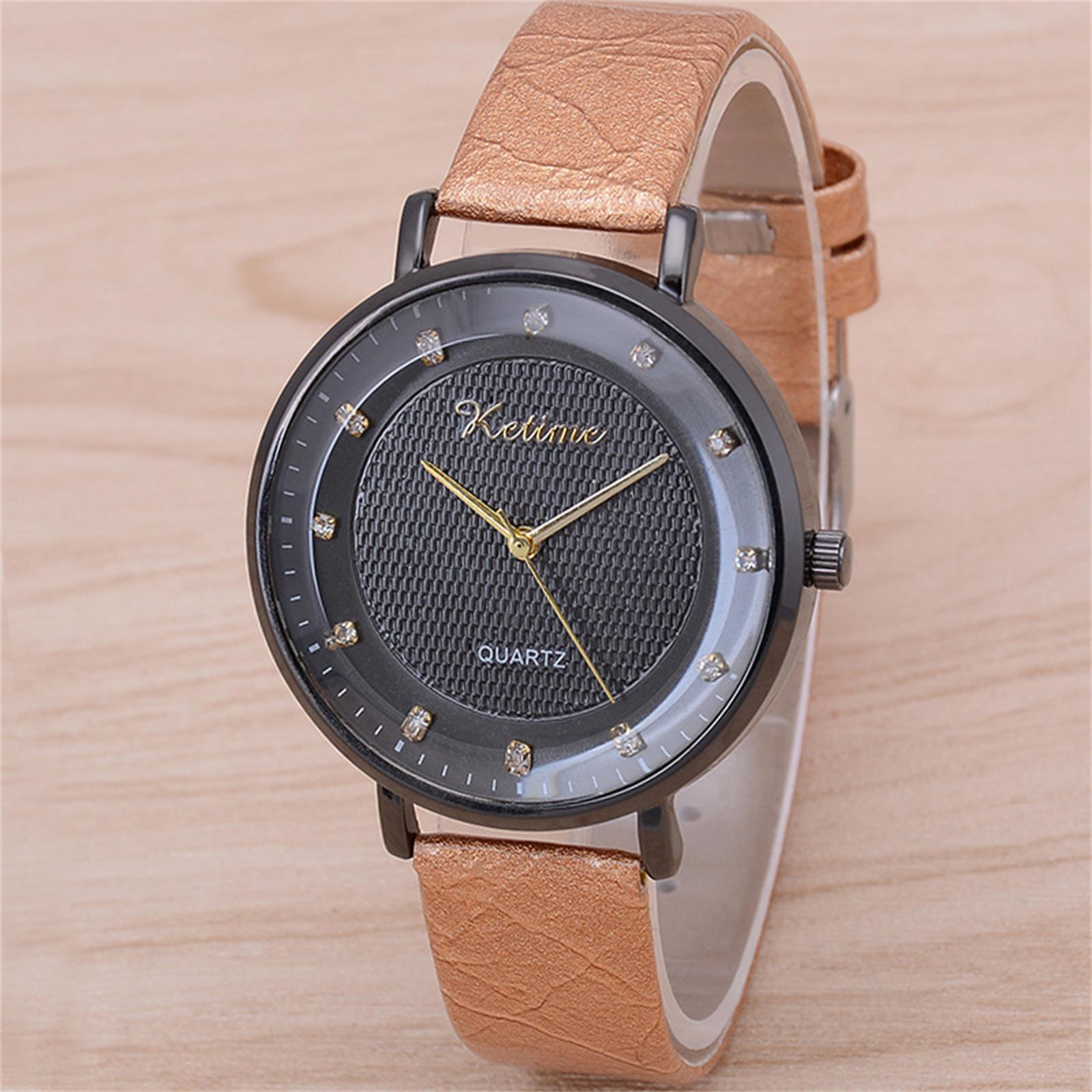 

Женские модные кожаные часы One Size