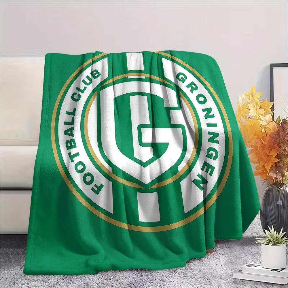FC Groningen Koc Flanelowy z Nadrukiem, Wysoka jakość, Wygodny na Wszystkie Pory Roku, Wystrój Domu, Ciepło i Komfort