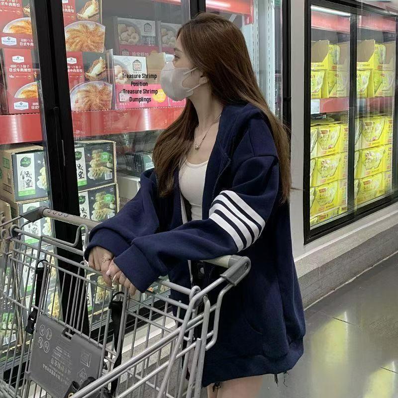 American Style Embroidered Hoodie with Four Stripes - Casual Loose Fit for Couples