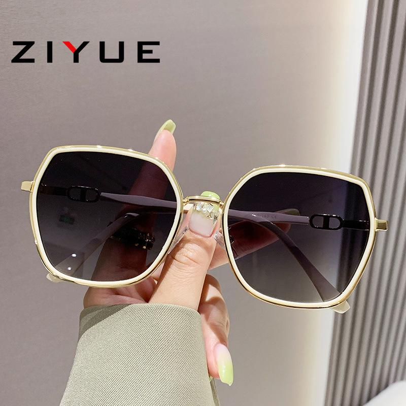 2025 Stylish Women's UV Protection Sunglasses - Summer Slimming, High-End Fashion