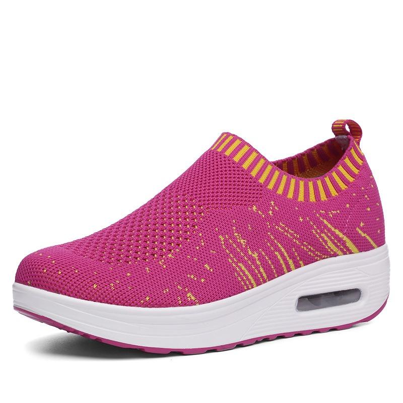 

New Large Size Muffin Thick Soled Slip-on Sports Shoes Women Spring and Summer New Lazy Shoes Women s Shoes 40 червоний